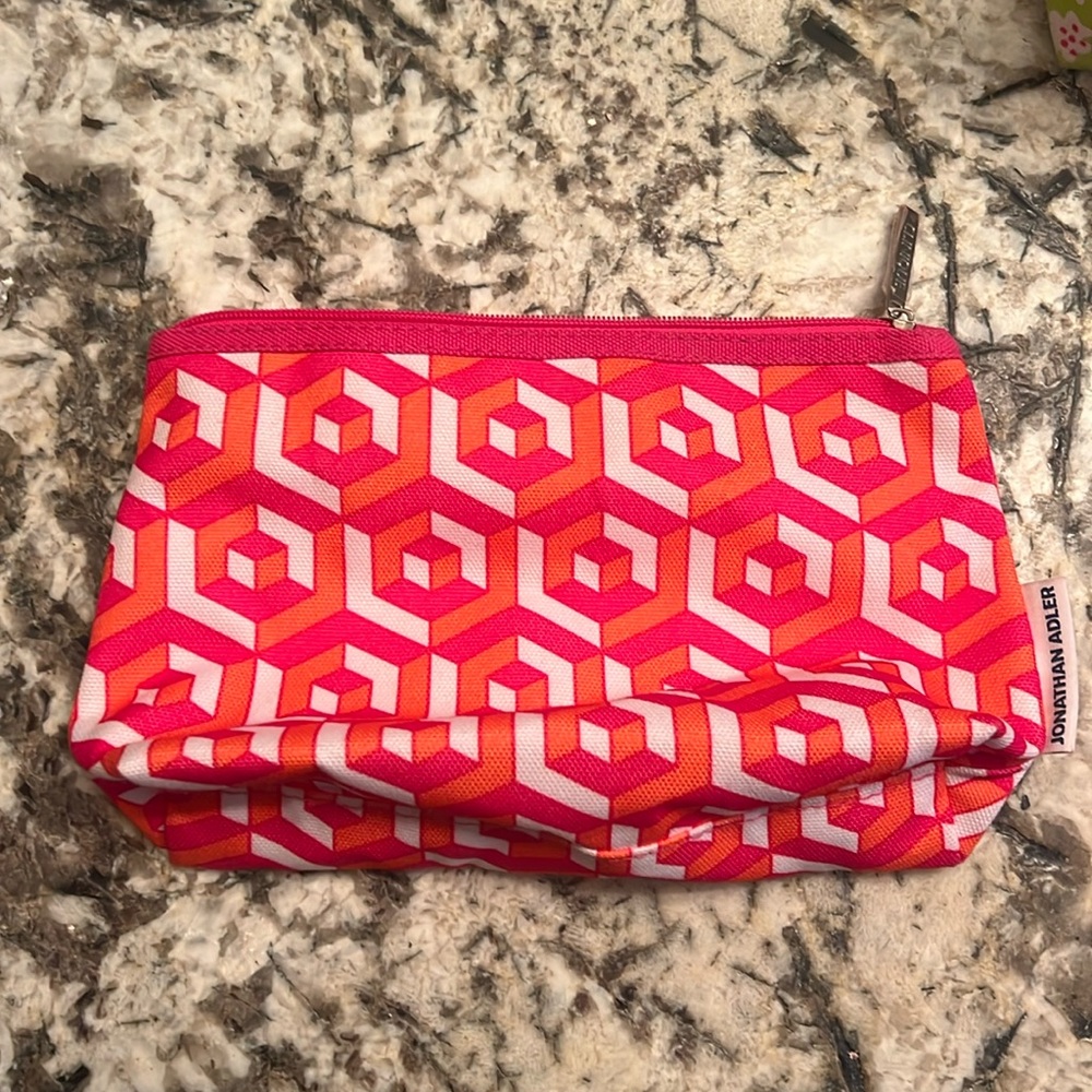 Clinique bag x Johnathan Alder